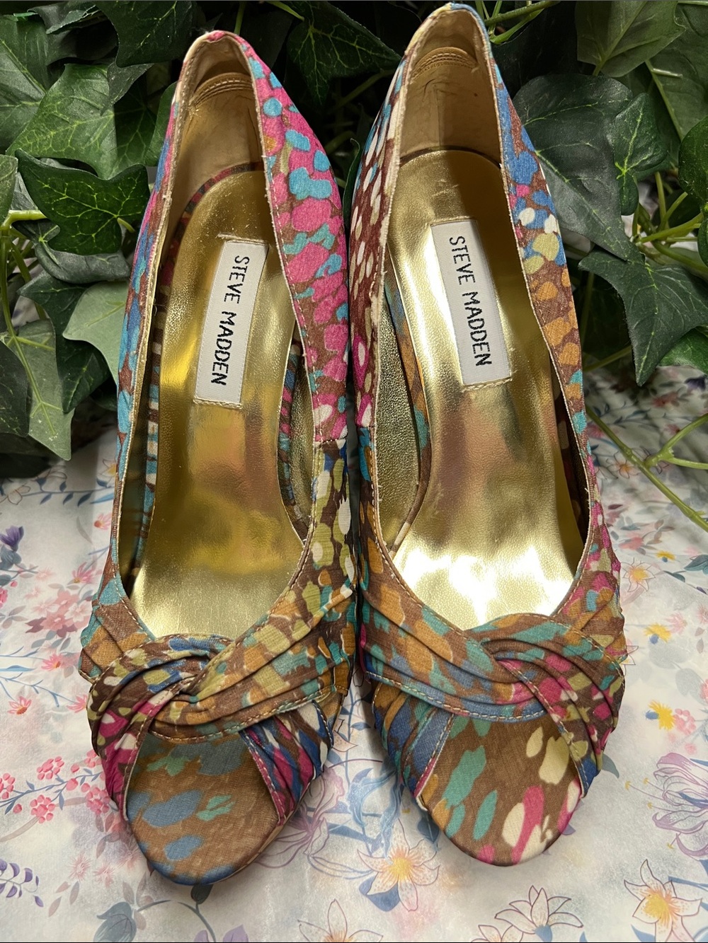 Steve Madden Brown Multicolor Floral Peep-Toe Heels for Women